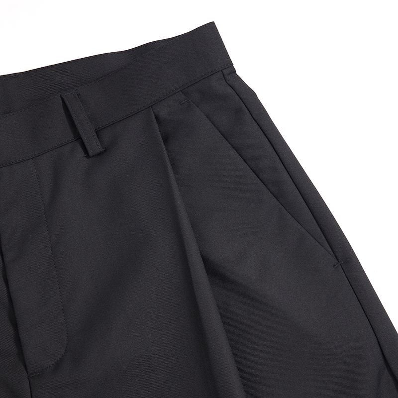 Pleated loose wide-leg trousers