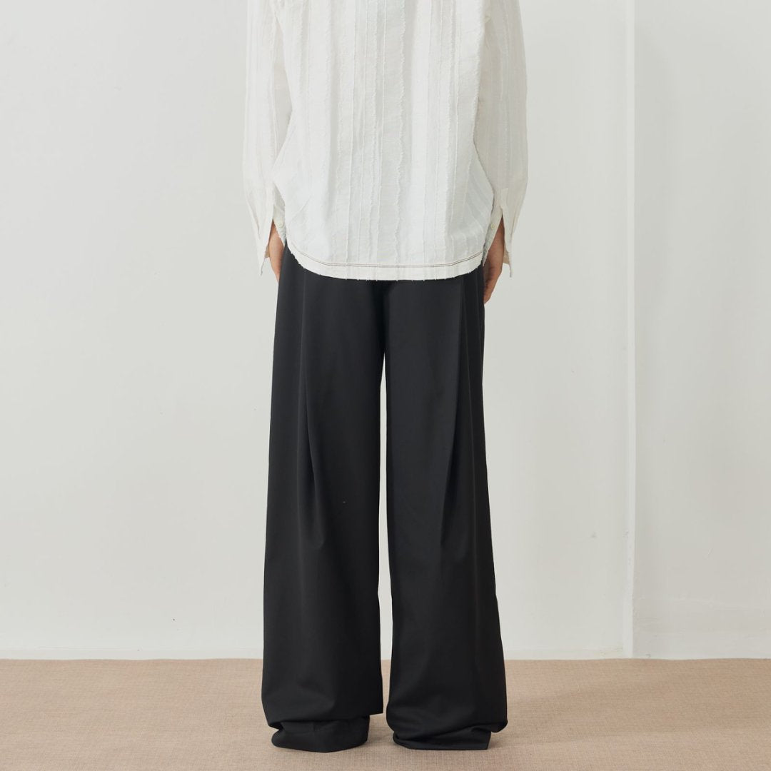 Pleated loose wide-leg trousers